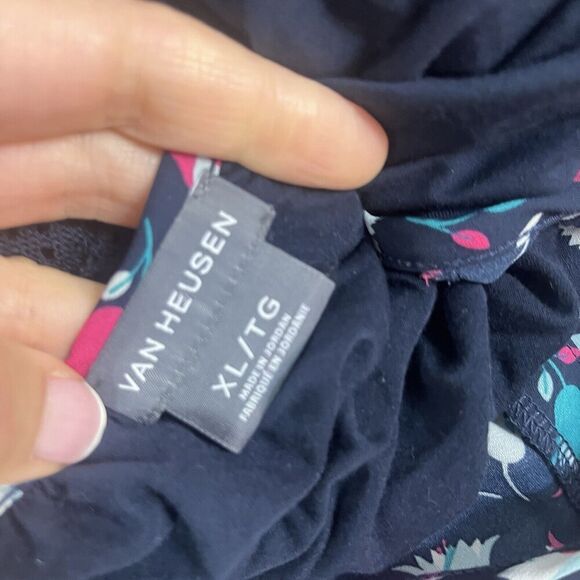 Van Heusen Blouse Tunic size Extra Large Navy Blue Pink Teal Tulips Lace Sleeves - Picture 11 of 11